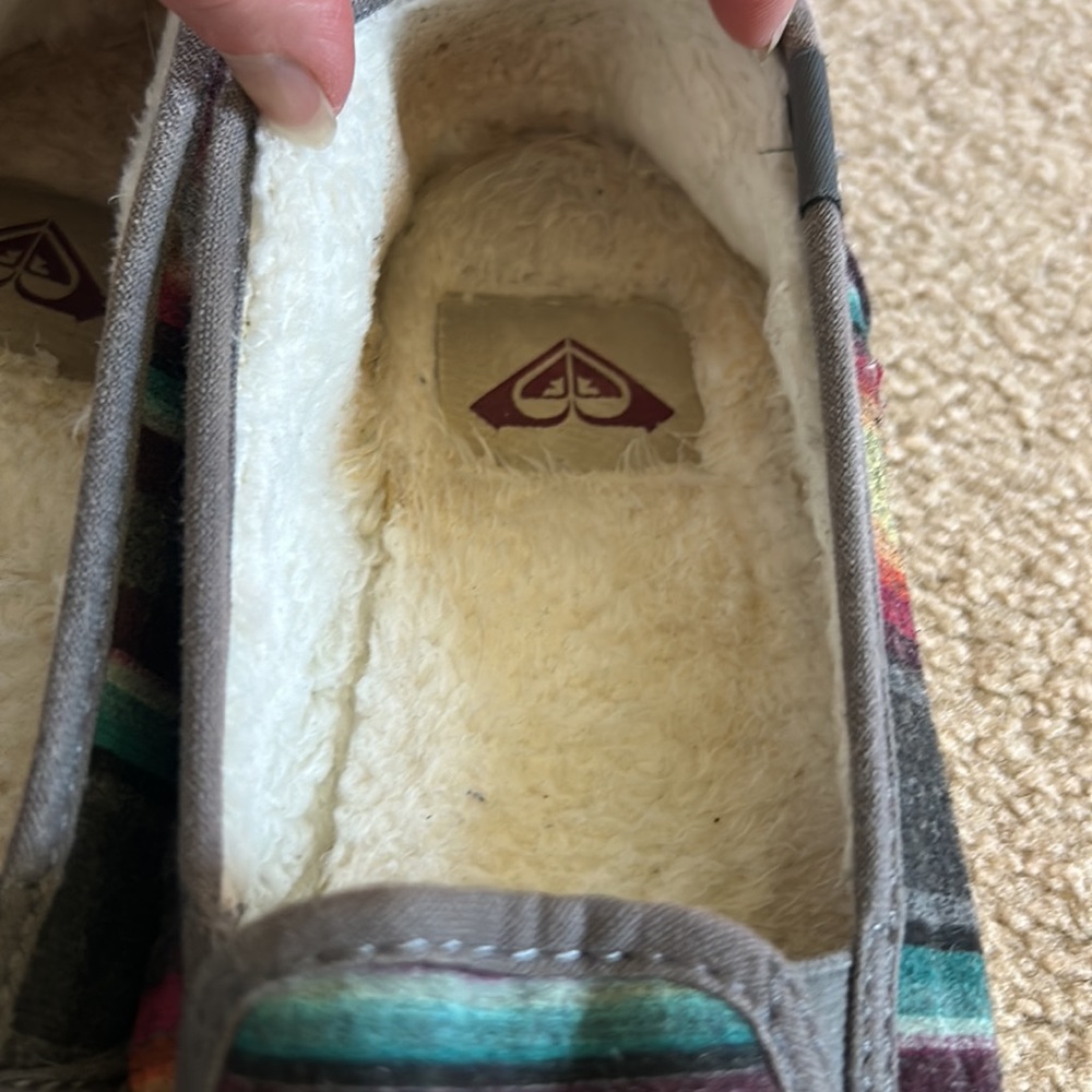 Roxy Cozy lined slip on shoes - Picture 5 of 8